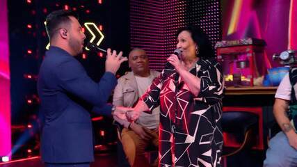 Murilo Huff canta com Dona Déa ao som de um clássico de Luis Miguel